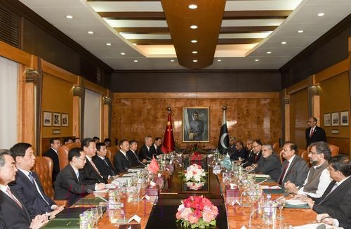 佟立新副局长会见世界泳联主席侯赛因 佟立新副局长会见世界泳联主席侯赛因
